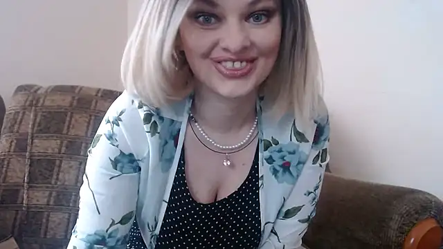 YourSweetJam online show from April 11, 2026, 8:40 am