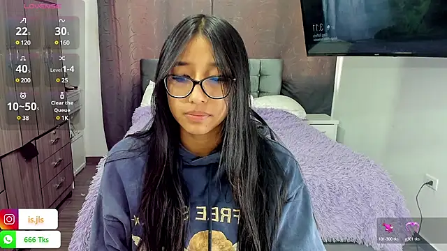 Snapshot of isa_bellaa0 chatting on February 13, 2025, 8:13 pm isa bellaa0 online show from February 13, 2025, 8:13 pm