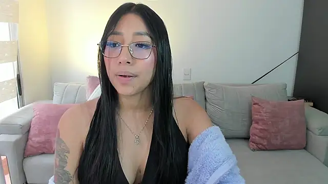 Snapshot of isa_bellaa0 chatting on December 4, 2025, 11:52 am isa bellaa0 online show from December 4, 2025, 11:52 am