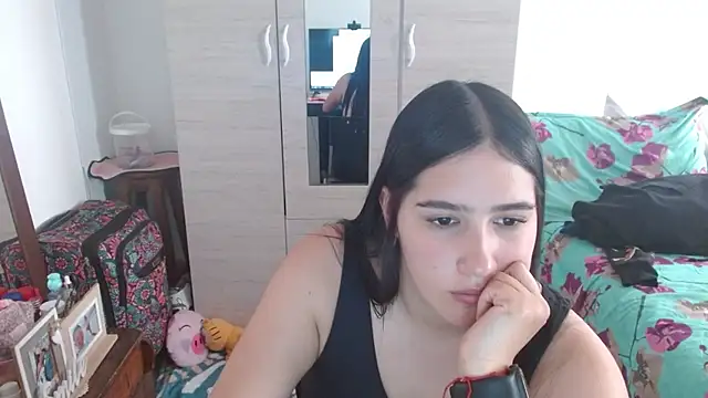 Naomi D online show from April 19, 2026, 8:33 pm