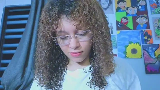 Snapshot of Ada_gales_ chatting on July 7, 2026, 1:30 am Ada gales online show from July 7, 2026, 1:30 am