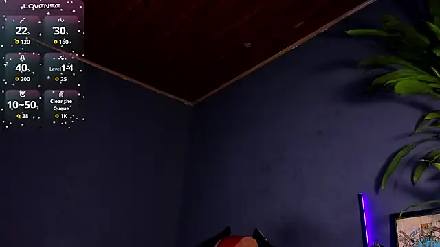 Snapshot of Angel_Snowhotxxx chatting on February 11, 2026, 12:37 am Angel Snowhotxxx online show from February 11, 2026, 12:37 am