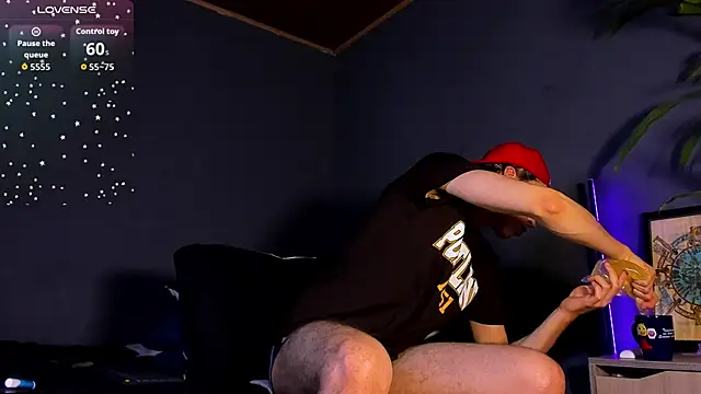 Snapshot of Angel_Snowhotxxx chatting on February 11, 2026, 11:43 pm Angel Snowhotxxx online show from February 11, 2026, 11:43 pm