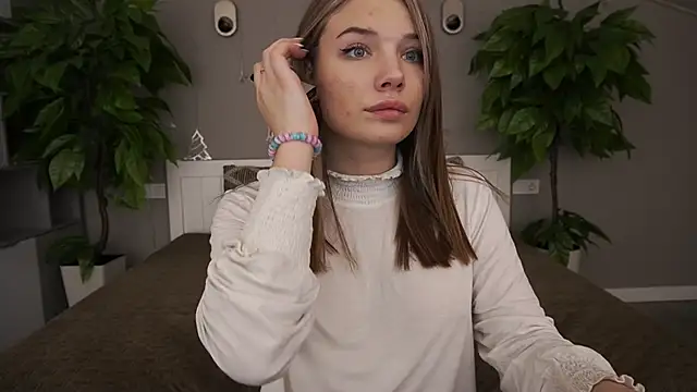 Snapshot of IceDanielles chatting on January 18, 2025, 2:23 pm IceDanielles online show from January 18, 2025, 2:23 pm