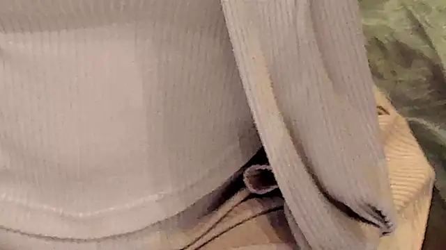 Snapshot of IceDanielles chatting on October 4, 2025, 5:38 am IceDanielles online show from October 4, 2025, 5:38 am