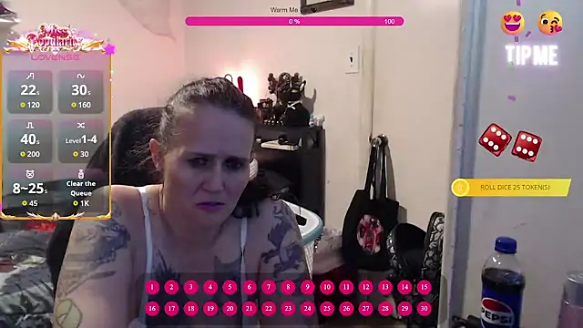 Snapshot of Demonicmiss chatting on June 2, 2026, 11:34 am Demonicmiss online show from June 2, 2026, 11:34 am