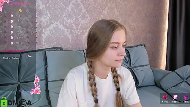 Snapshot of Polumna_cute chatting on March 12, 2025, 11:53 am Polumna cute online show from March 12, 2025, 11:53 am