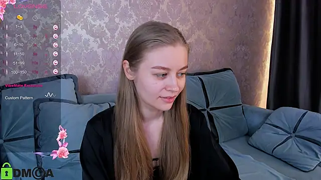 Snapshot of Polumna_cute chatting on March 18, 2025, 12:14 pm Polumna cute online show from March 18, 2025, 12:14 pm