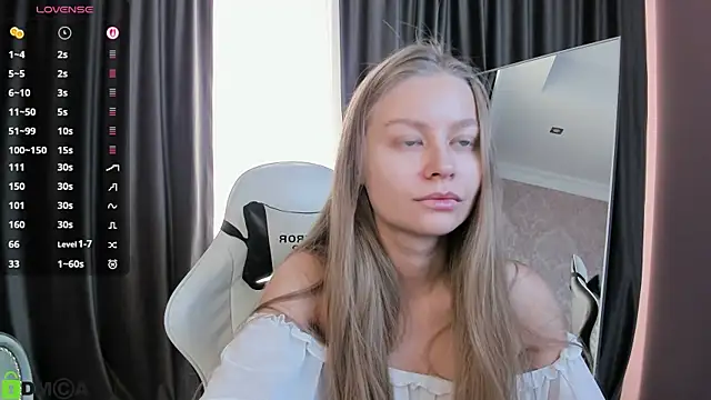 Snapshot of Polumna_cute chatting on November 27, 2025, 1:24 pm Polumna cute online show from November 27, 2025, 1:24 pm