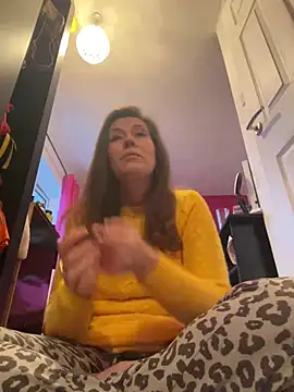 Lwhite1 online show from January 12, 2025, 3:57 pm