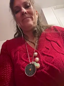 Lwhite1 online show from March 10, 2026, 10:59 pm