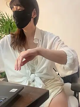 Annabody online show from February 28, 2025, 5:04 pm