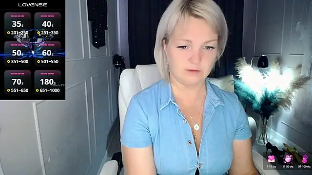 Snapshot of Juarnea chatting on May 19, 2026, 7:47 am Juarnea online show from May 19, 2026, 7:47 am