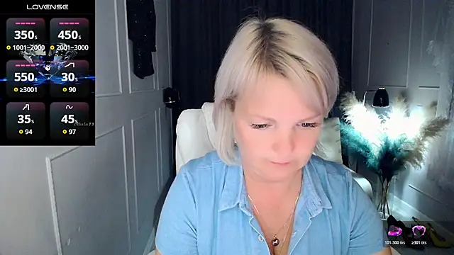 Snapshot of Juarnea chatting on May 29, 2026, 3:54 pm Juarnea online show from May 29, 2026, 3:54 pm