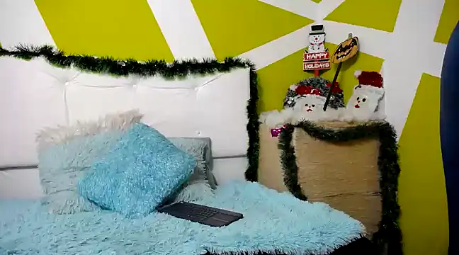 merlinaadams  online show from December 28, 2024, 4:30 am