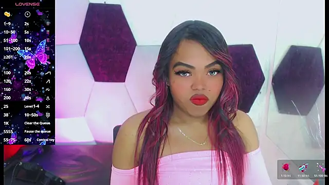 KayleighDreams  online show from January 14, 2026, 7:19 pm