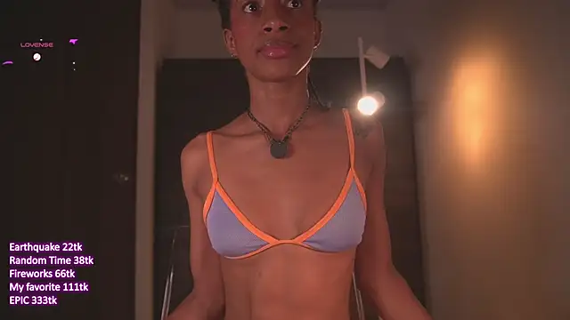 Snapshot of connie_west0 chatting on July 25, 2026, 10:07 pm connie west0 online show from July 25, 2026, 10:07 pm