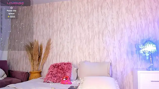 emily parkerr online show from January 14, 2025, 1:47 am