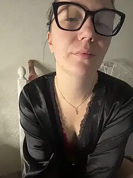 Snapshot of BeatriceTender chatting on February 23, 2026, 7:33 pm BeatriceTender online show from February 23, 2026, 7:33 pm