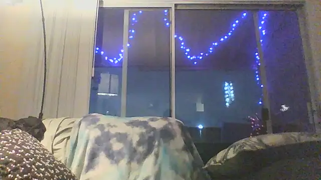 halobabe7620 online show from December 31, 2024, 1:04 am