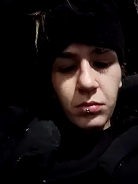 halobabe7620 online show from January 10, 2025, 12:04 pm