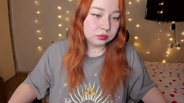 Snapshot of Milafoxxxy chatting on February 25, 2025, 11:30 am Milafoxxxy online show from February 25, 2025, 11:30 am