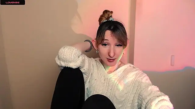 AmandaSell online show from November 21, 2025, 7:29 am