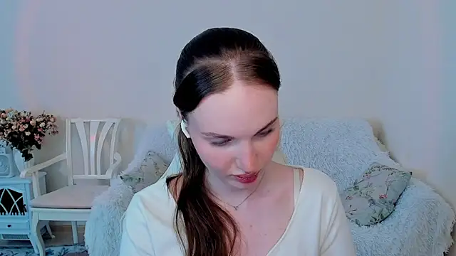 Snapshot of MishkaMe chatting on June 9, 2026, 3:56 pm MishkaMe online show from June 9, 2026, 3:56 pm