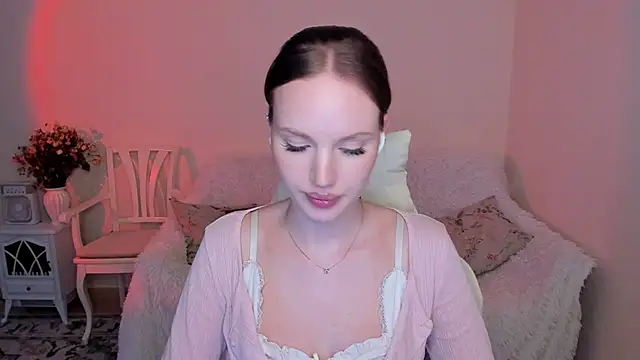 Snapshot of MishkaMe chatting on July 3, 2026, 2:45 pm MishkaMe online show from July 3, 2026, 2:45 pm