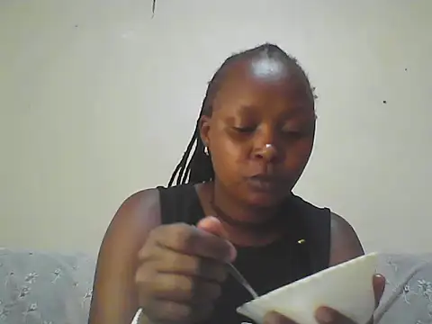 Cute tamara online show from April 19, 2026, 11:20 am