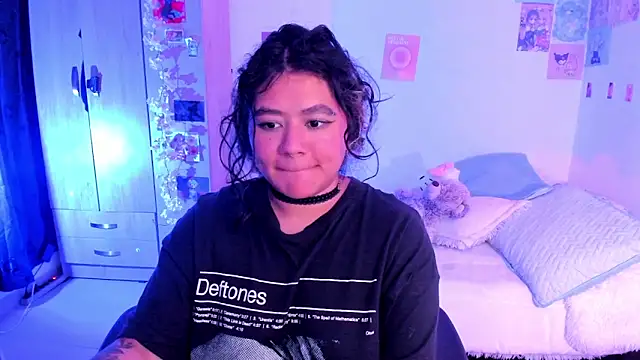 StephaniFox online show from February 24, 2025, 6:49 am