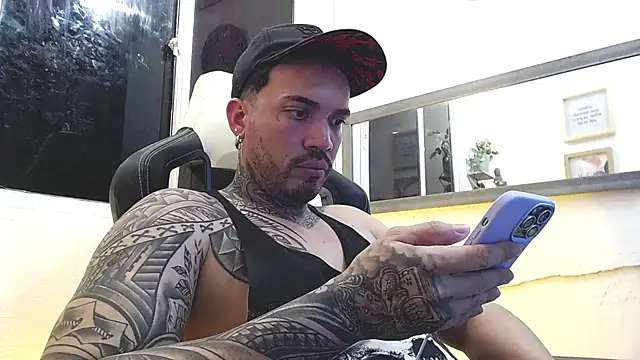 Angel sex latin online show from February 18, 2025, 8:27 am