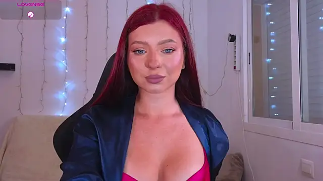 Snapshot of Karinchik_ chatting on January 24, 2025, 8:00 pm Karinchik online show from January 24, 2025, 8:00 pm