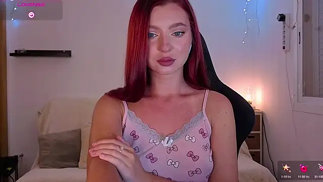 Snapshot of Karinchik_ chatting on October 3, 2025, 6:38 pm Karinchik online show from October 3, 2025, 6:38 pm