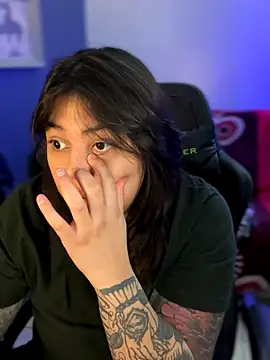 miacanela xo online show from December 22, 2025, 4:09 am