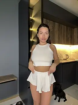 Melisa Ester online show from March 10, 2025, 5:39 pm