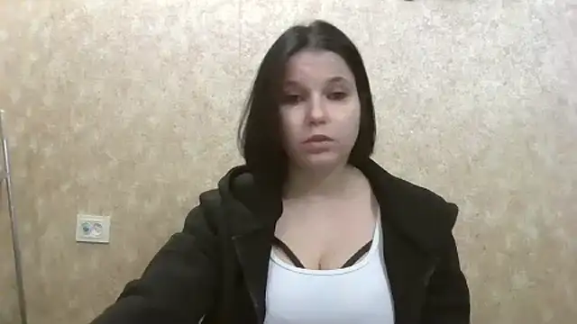 JeorginaJ online show from February 11, 2025, 4:35 pm