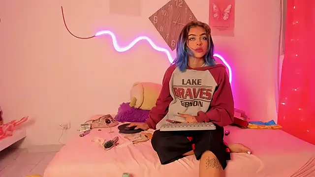 lilith horny online show from January 10, 2025, 4:44 am