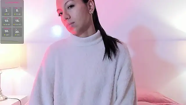 Tamaraakins online show from December 4, 2025, 12:36 pm