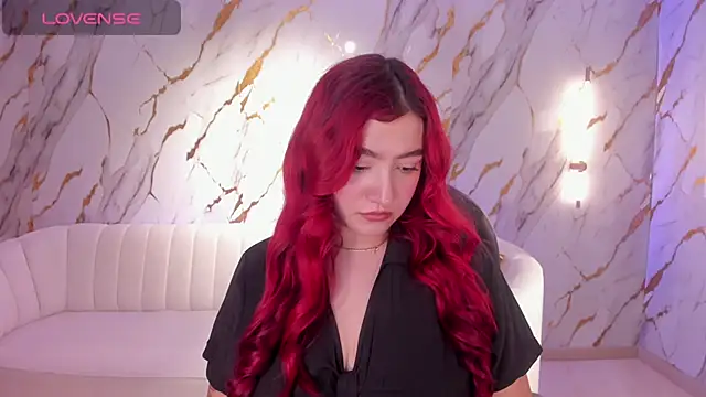 ViolettCastel online show from February 15, 2025, 7:28 pm