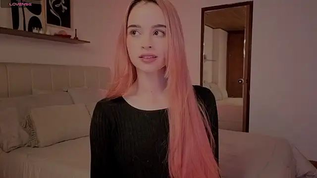 Roxxy mora online show from January 16, 2026, 10:47 pm