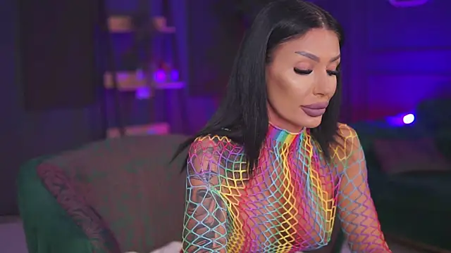 RaquelleVon online show from February 1, 2025, 9:40 pm