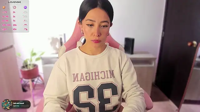 kim sojinn online show from February 10, 2025, 6:13 pm