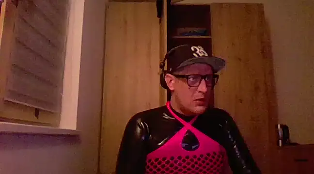 Bigthroaterboy online show from February 19, 2025, 9:03 pm