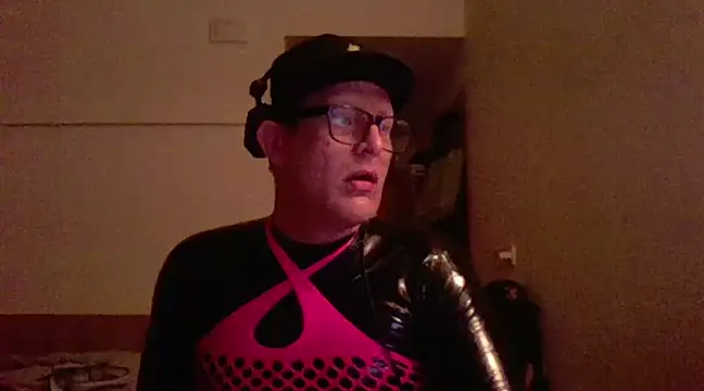 Bigthroaterboy online show from March 6, 2025, 10:15 pm