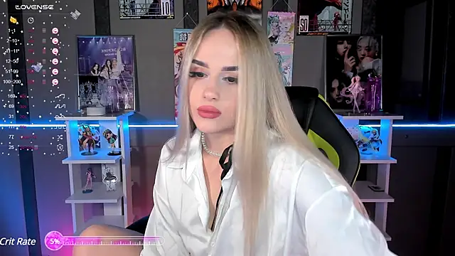 Snapshot of Ellen_Soft chatting on March 9, 2025, 9:35 am Ellen Soft online show from March 9, 2025, 9:35 am