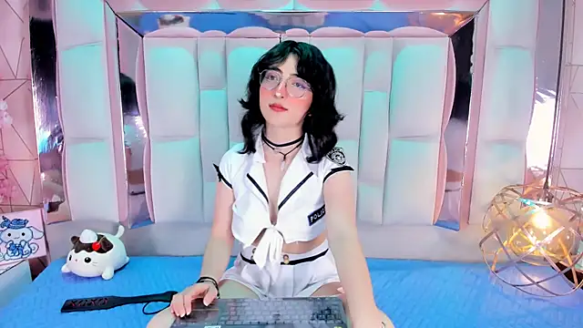 SaraMartini1 online show from September 20, 2025, 6:03 am