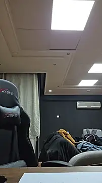 Snapshot of istebenboylebiradamim chatting on January 10, 2026, 7:48 pm istebenboylebiradamim online show from January 10, 2026, 7:48 pm