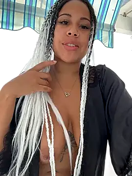 HaileyDiana online show from September 9, 2025, 9:20 am