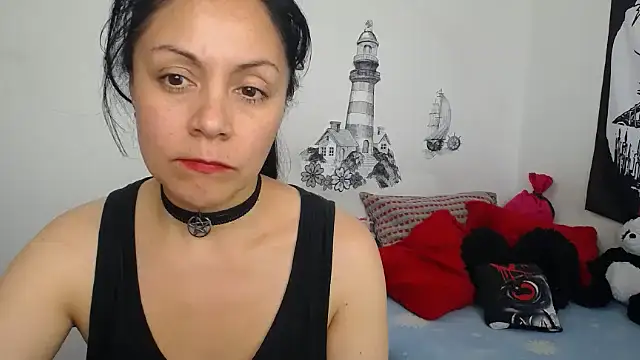 Snapshot of lili_peach chatting on February 21, 2025, 7:32 pm lili peach online show from February 21, 2025, 7:32 pm